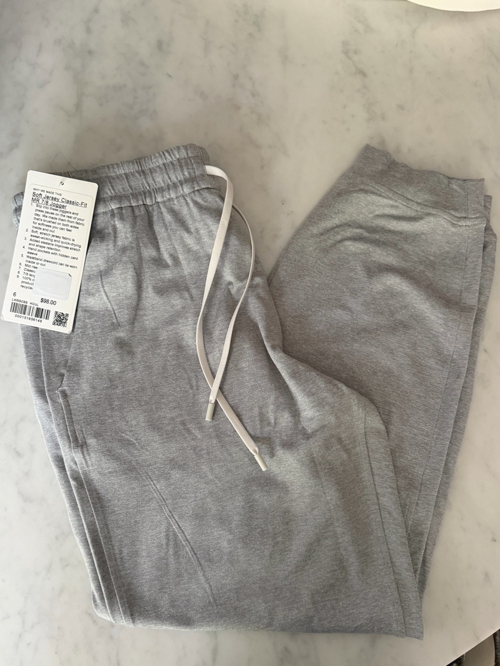 NWT- Lululemon Soft Jersey Classic Fit 7/8 Jogger